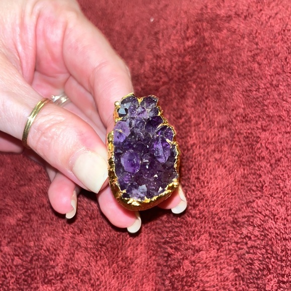 NWOT JANNA CONNER Druzy Stone Ring 6 and One Matching Earring. - Picture 3 of 10